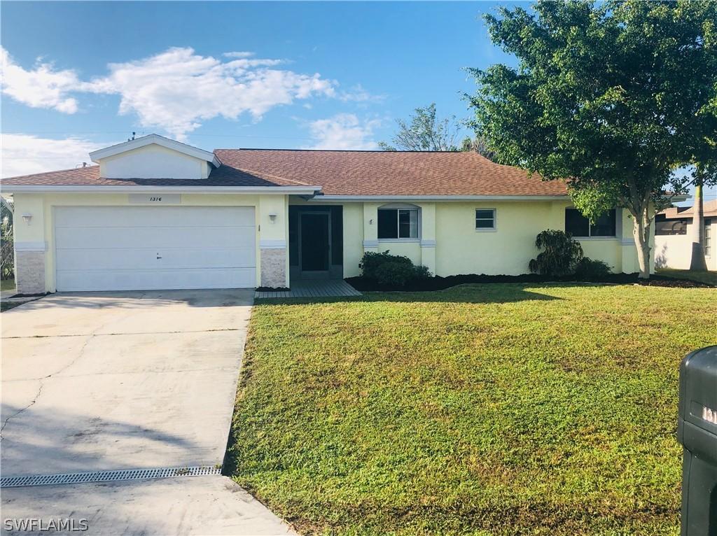 1316 SE 32nd Ter., Cape Coral, FL 33904