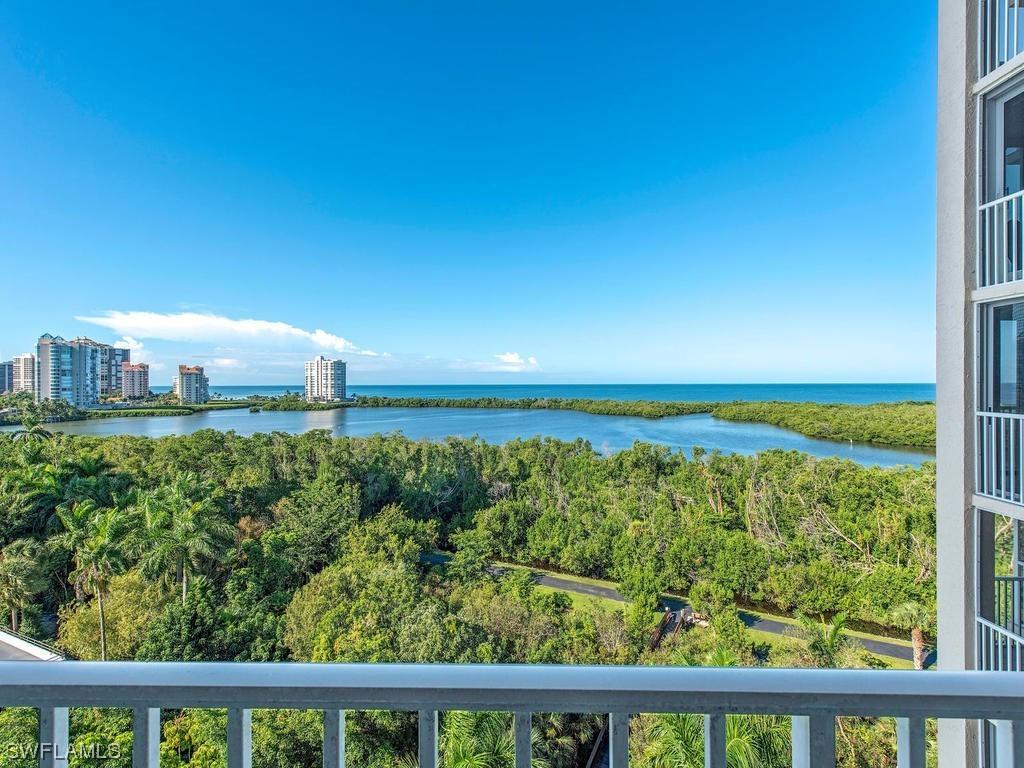 5550 Heron Point Dr. #802, Naples, FL 34108
