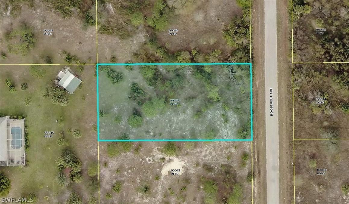 1109 Roosevelt Ave., Lehigh Acres, FL 33936