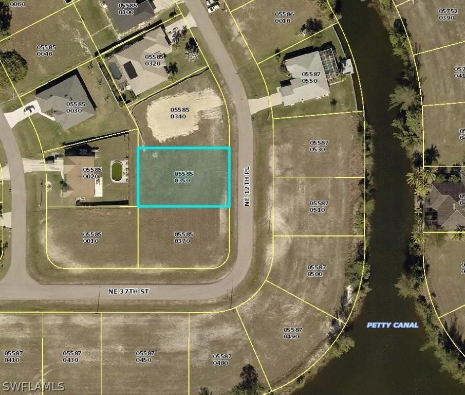 3704 NE 12th Pl., Cape Coral, FL 33909