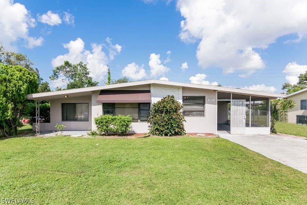4460 Lagg Ave., Fort Myers, FL 33901