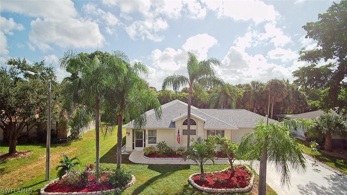 13720 Willow Bridge Dr., Fort Myers, FL 33903