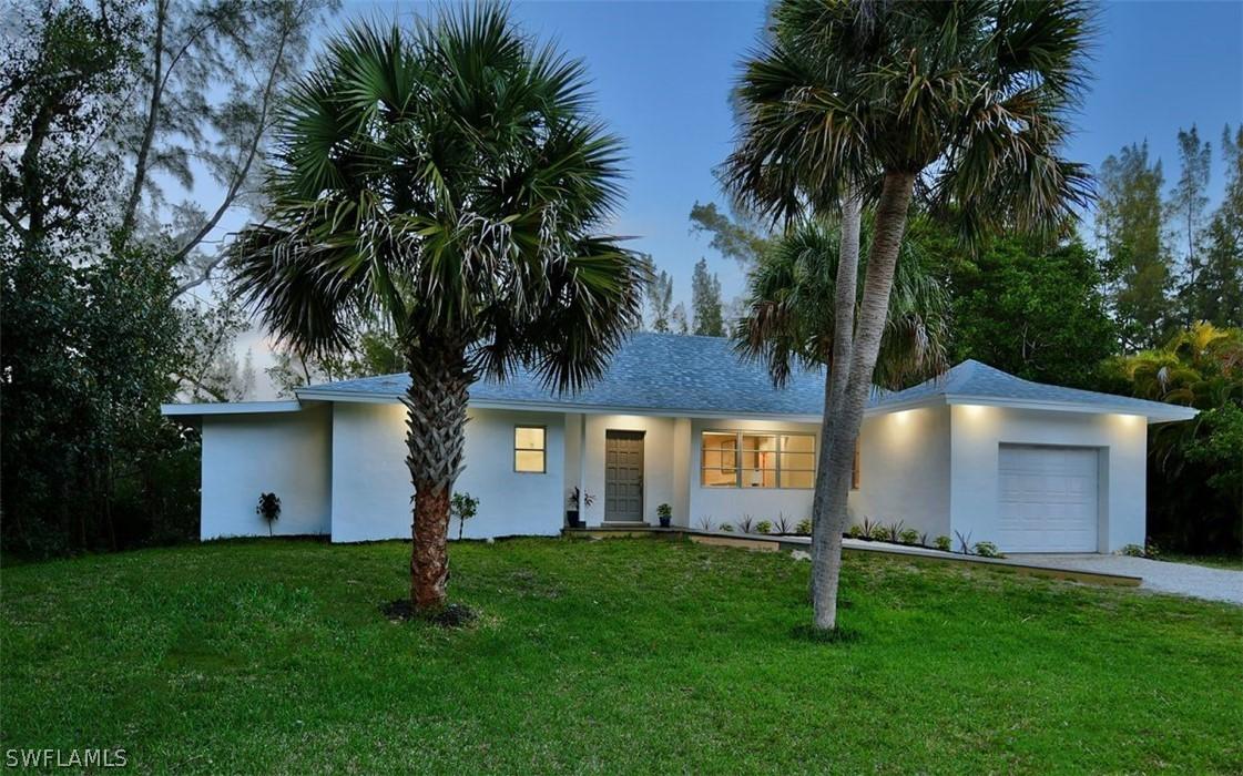 1585 Bunting Ln., Sanibel, FL 33957