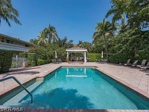 980 7th Ave. #208, Naples, FL 34102