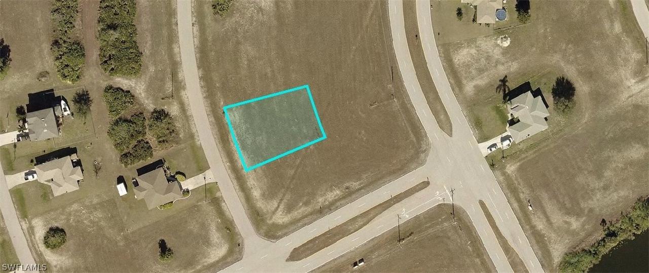 3809 NE 10th Pl., Cape Coral, FL 33909