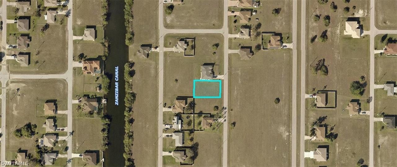 2028 NW 8th Pl., Cape Coral, FL 33993