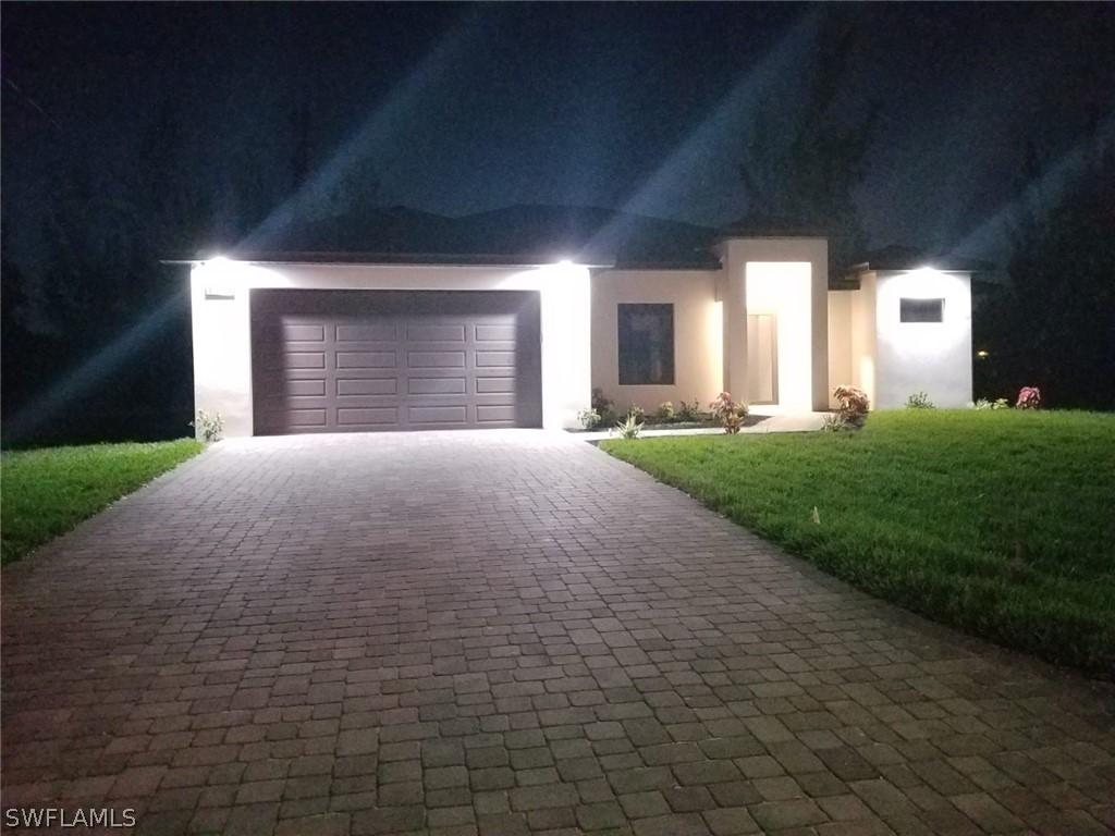 1013 NE 7th Pl., Cape Coral, FL 33909