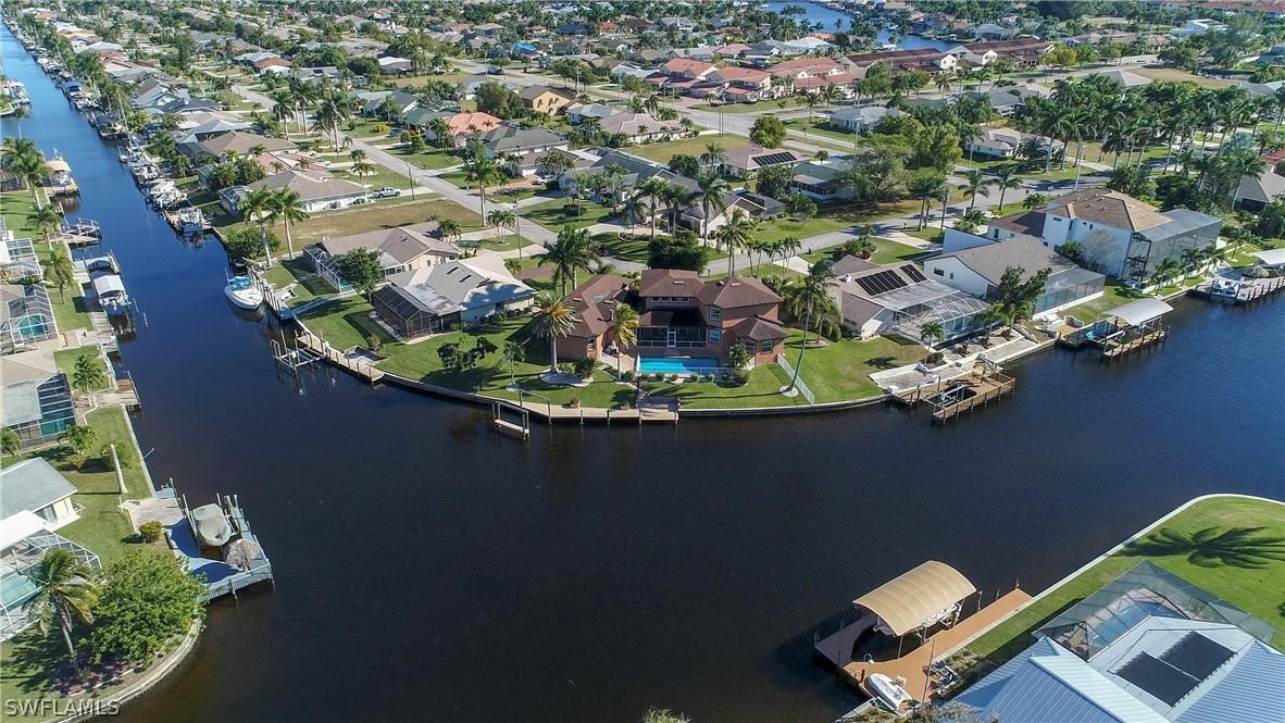 1233 SW 54th Ln., Cape Coral, FL 33914