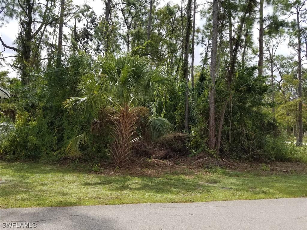 3564 15th Ave., Naples, FL 34117