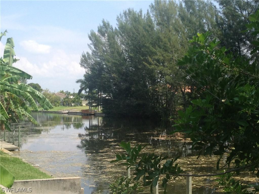 216 SW 21st Ter., Cape Coral, FL 33991