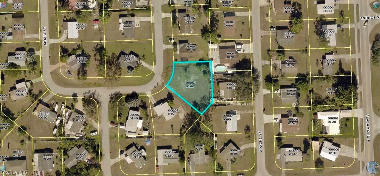 24 Abaco St., Lehigh Acres, FL 33936