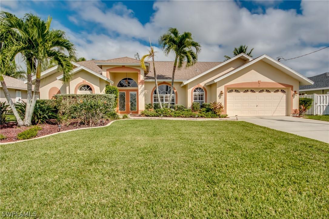 411 SE 17th St., Cape Coral, FL 33990