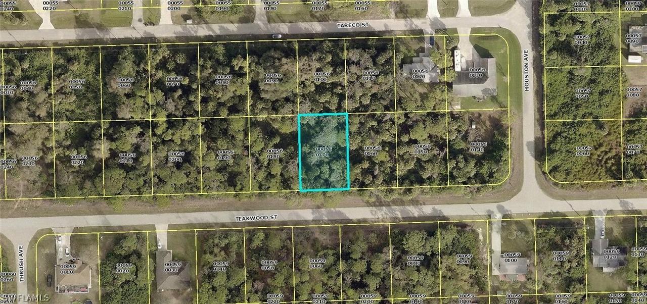 3718 Teakwood St., Fort Myers, FL 33905