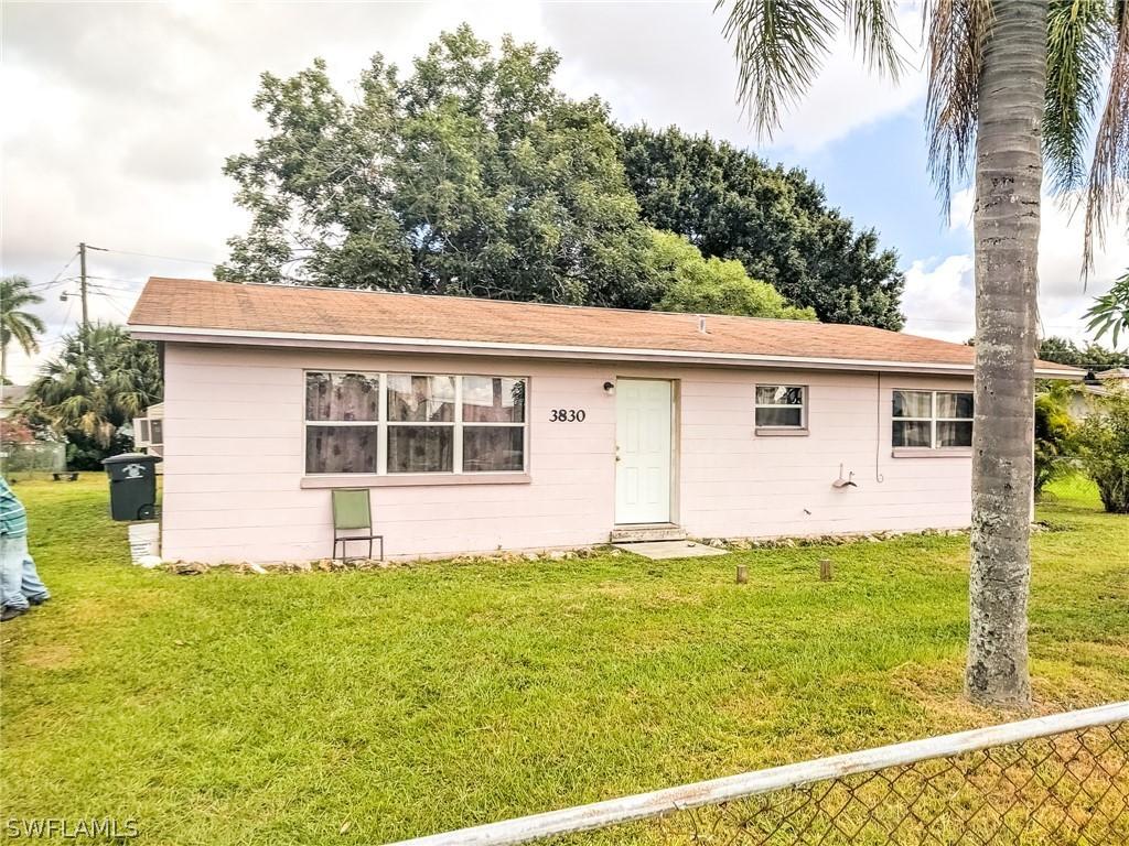 3830 Highland Ave., Fort Myers, FL 33916