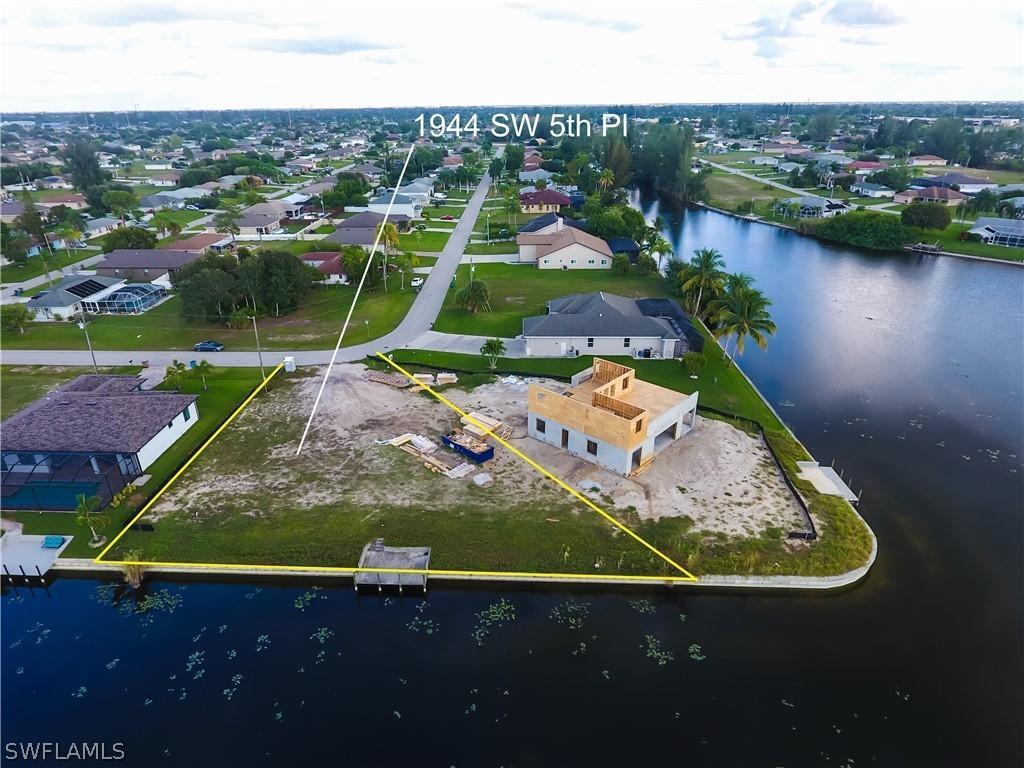 1944 SW 5th Pl., Cape Coral, FL 33991