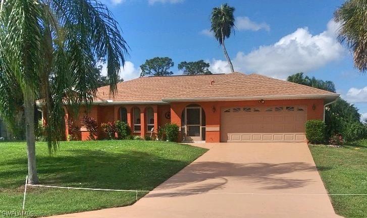 403 Roosevelt Ave., Lehigh Acres, FL 33936