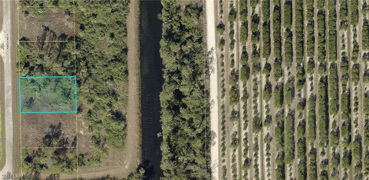 609 Naples Ave., Lehigh Acres, FL 33974