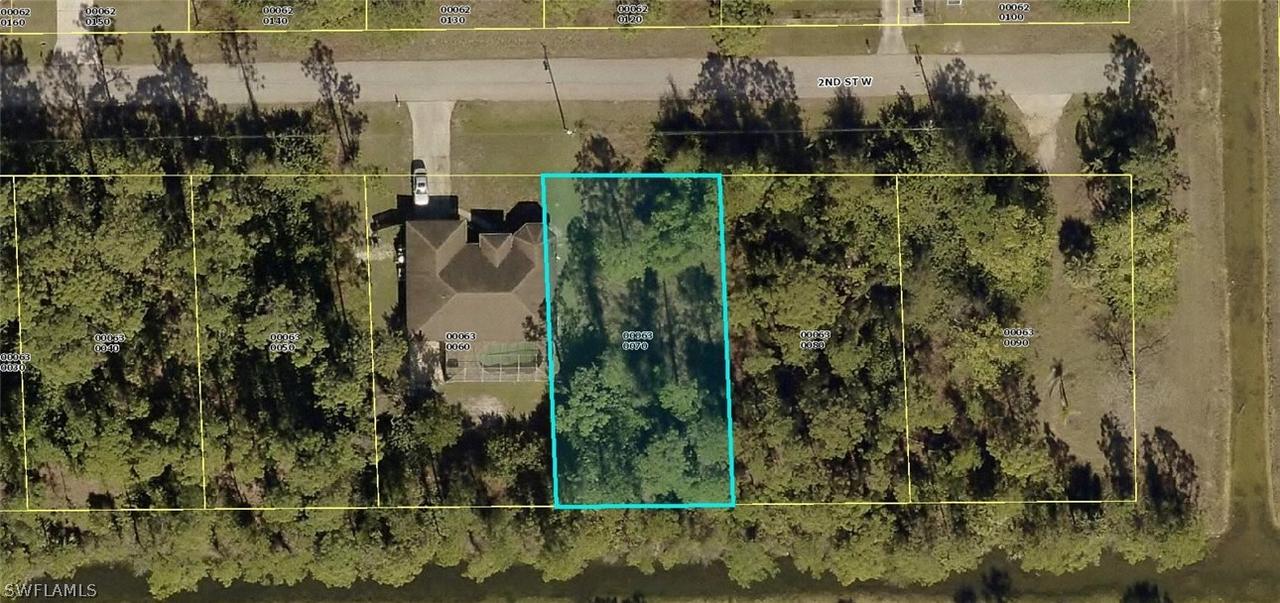 4905 2nd St., Lehigh Acres, FL 33971