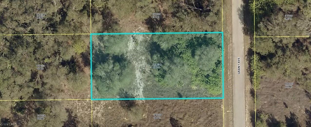 1909 Grant Ave., Lehigh Acres, FL 33972