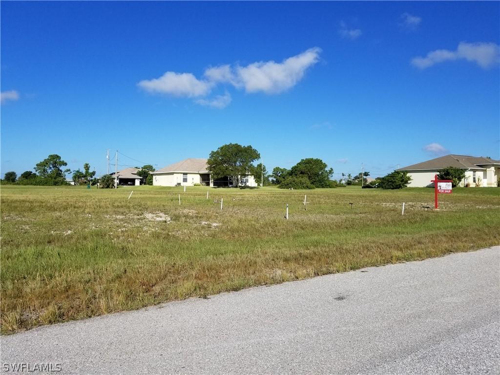 1604 NW 8th Pl., Cape Coral, FL 33993