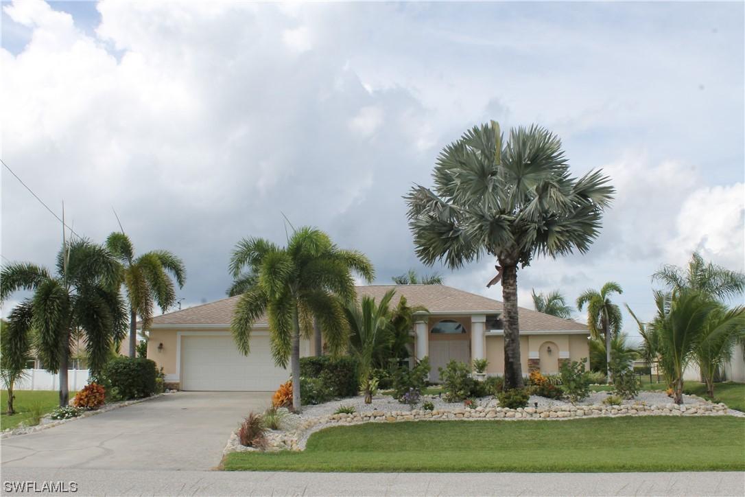 202 NW 27th Pl., Cape Coral, FL 33993