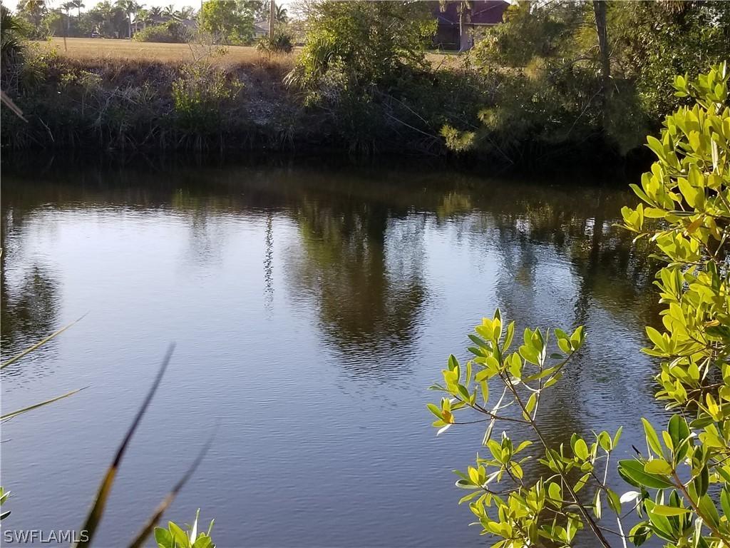 2722 Old Burnt Store Rd., Cape Coral, FL 33993