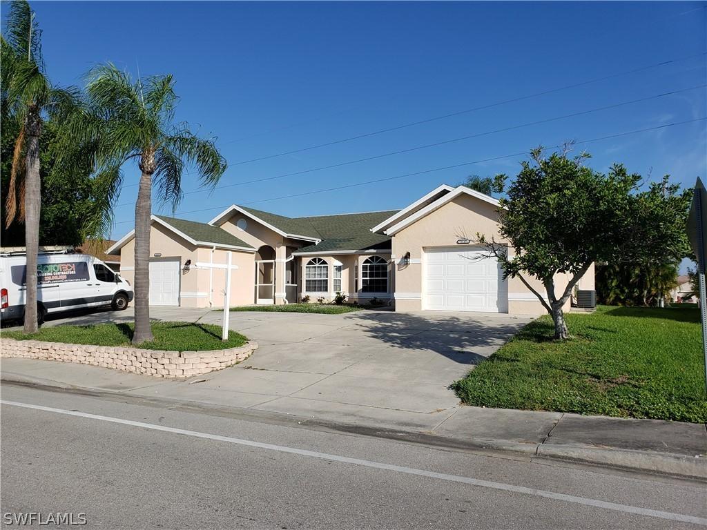 1117-1119 Cape Coral Pkwy., Cape Coral, FL 33914