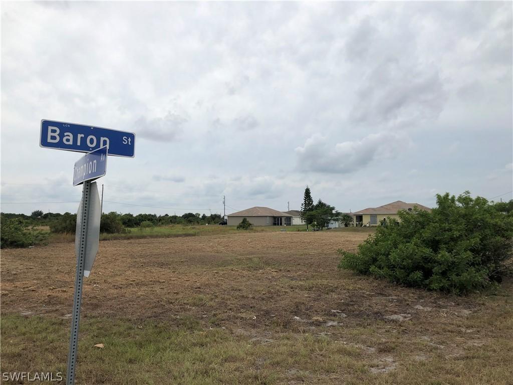 5213 Baron St., Lehigh Acres, FL 33971