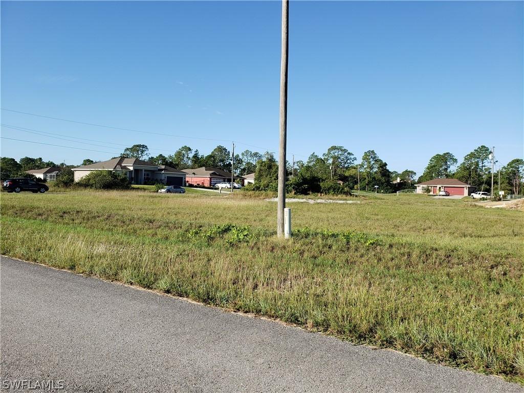 1003 Adeline Ave., Lehigh Acres, FL 33971