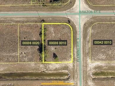 826 Brazos St., Lehigh Acres, FL 33974