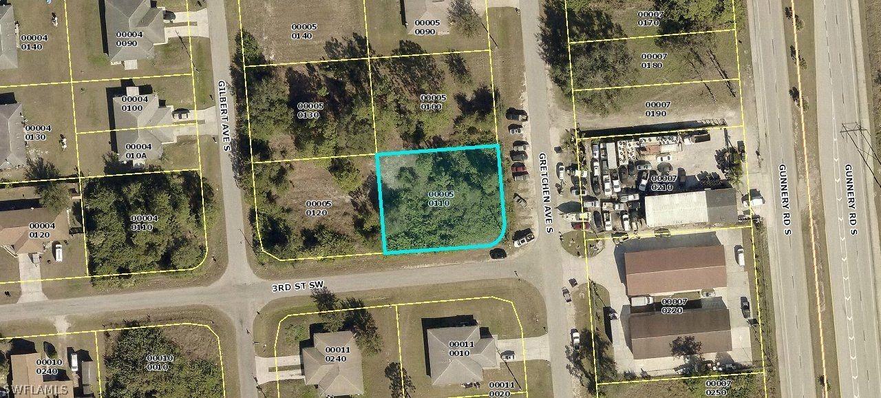 140 Gretchen Ave., Lehigh Acres, FL 33973