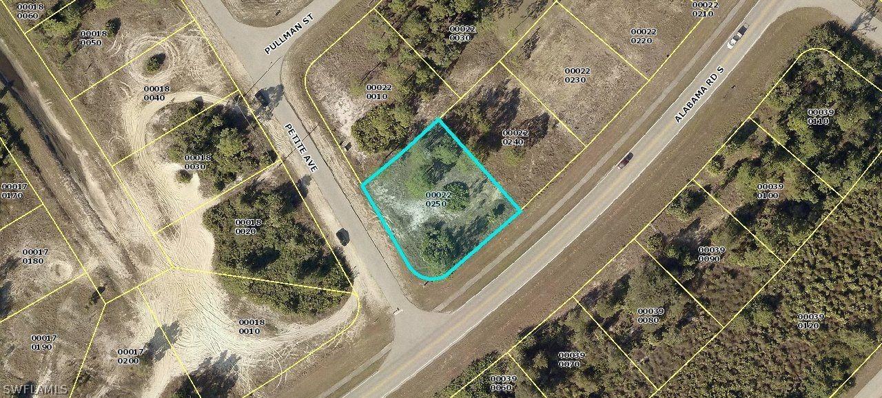 585 Alabama Rd., Lehigh Acres, FL 33974