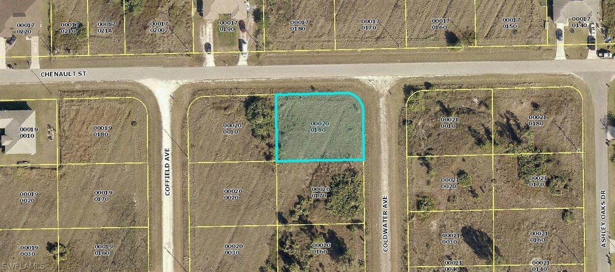 808 Coldwater Ave., Lehigh Acres, FL 33974