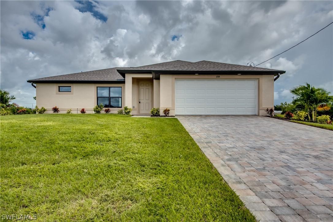 1735 NW 8th Pl., Cape Coral, FL 33993
