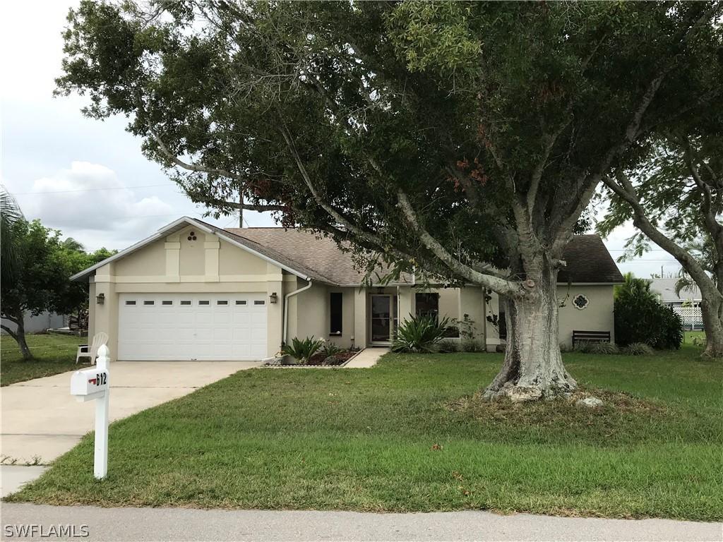 612 SW 8th Ct., Cape Coral, FL 33991