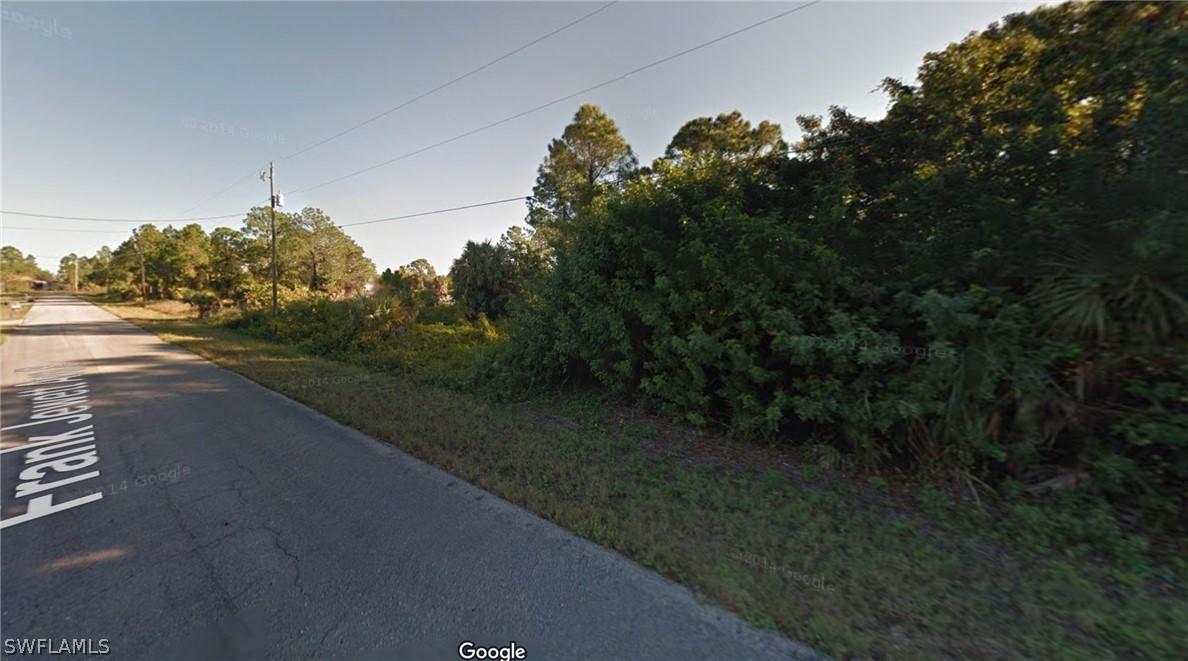 521 Frank Jewett Ave., Lehigh Acres, FL 33974
