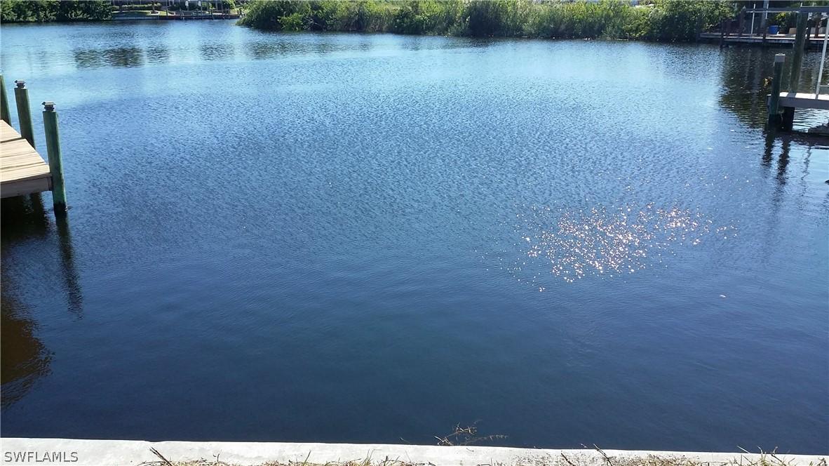 3006 SW 40th Ln., Cape Coral, FL 33914