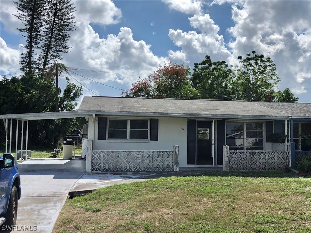1104 Wesley St., Lehigh Acres, FL 33936