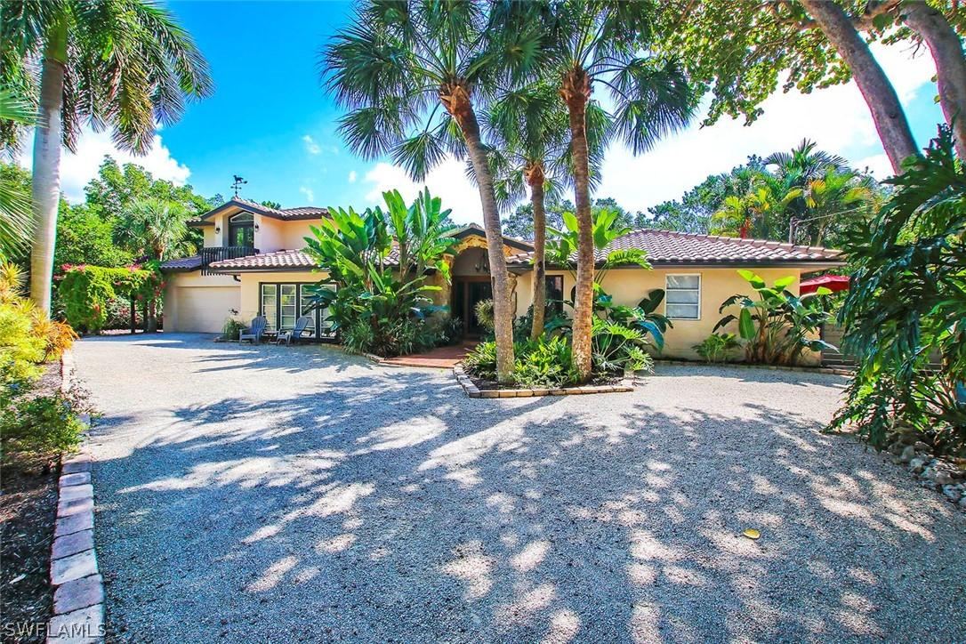 911 S Yachtsman Dr., Sanibel, FL 33957