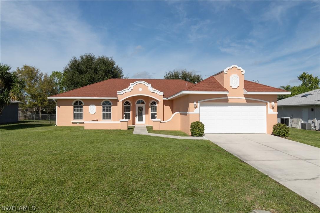 1013 SW 32nd Ter., Cape Coral, FL 33914