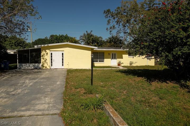 203 Jersey Rd., Lehigh Acres, FL 33936