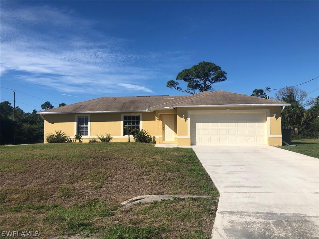 328 Malaree Ave., Lehigh Acres, FL 33974