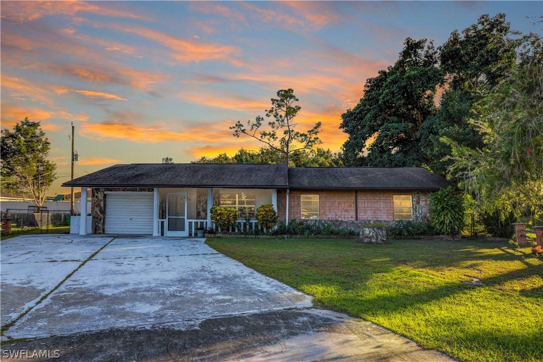 2991 Ribbon Ct., Fort Myers, FL 33905