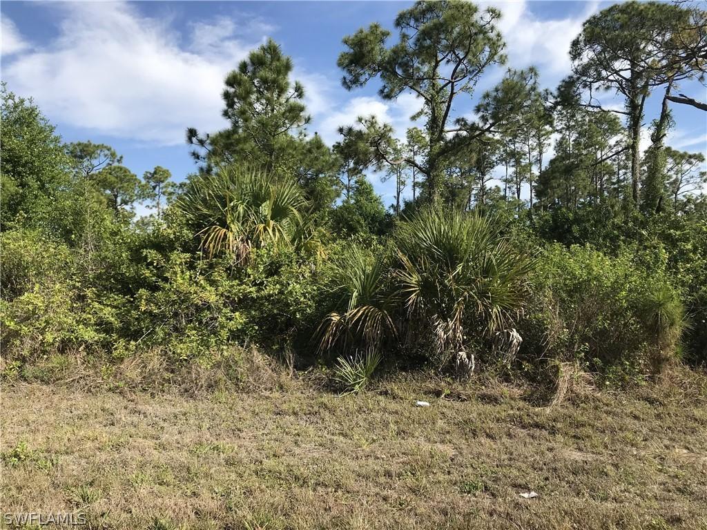 745 Clancy St., Lehigh Acres, FL 33974