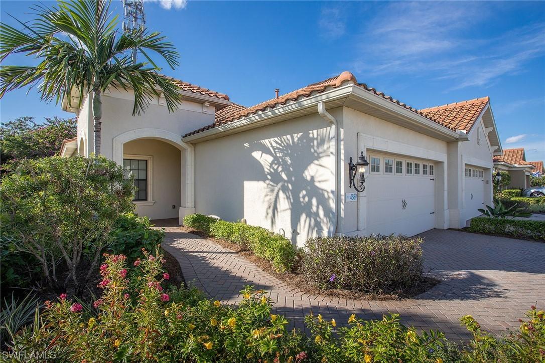 4589 Waterscape Ln., Fort Myers, FL 33966