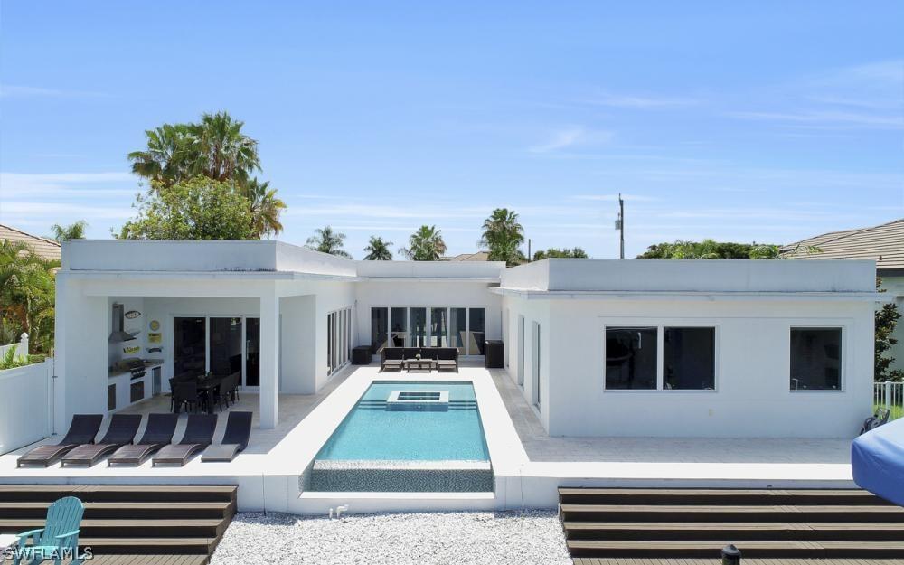 5326 SW 16th Pl., Cape Coral, FL 33914