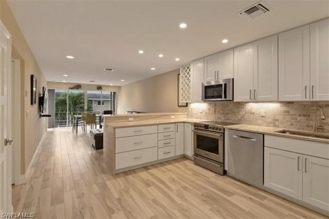 1417 Chesapeake Ave. #202, Naples, FL 34102