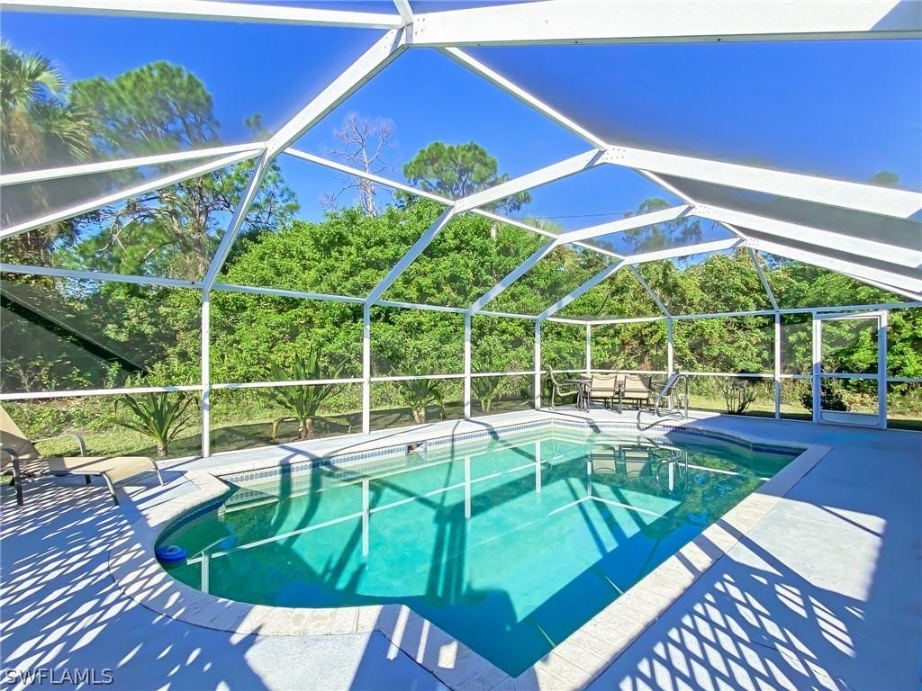 601 Dayton Ave., Lehigh Acres, FL 33972