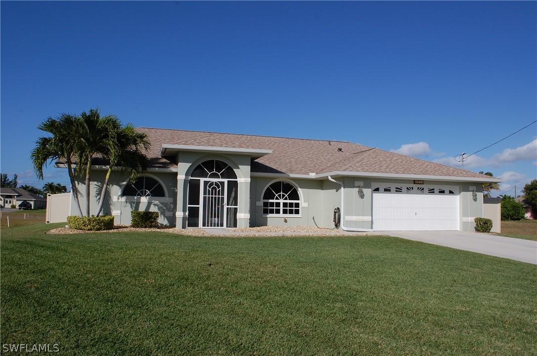 2621 SW 38th Ter., Cape Coral, FL 33914