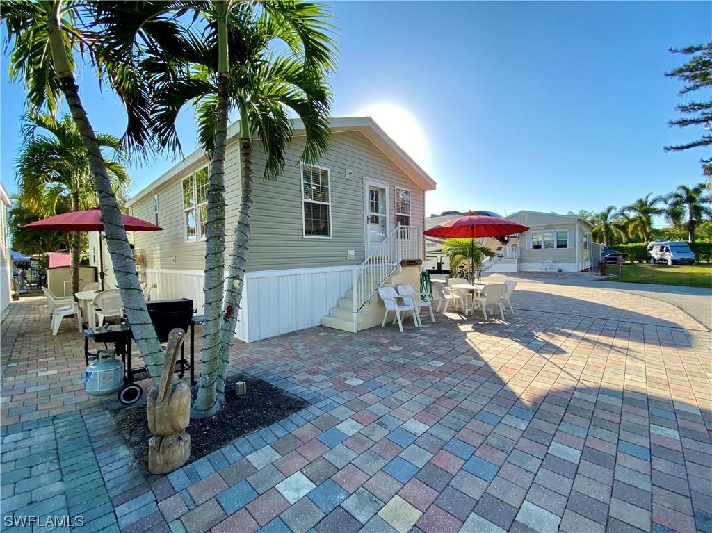 3815 Lemon Twist Loop, Bonita Springs, FL 34134